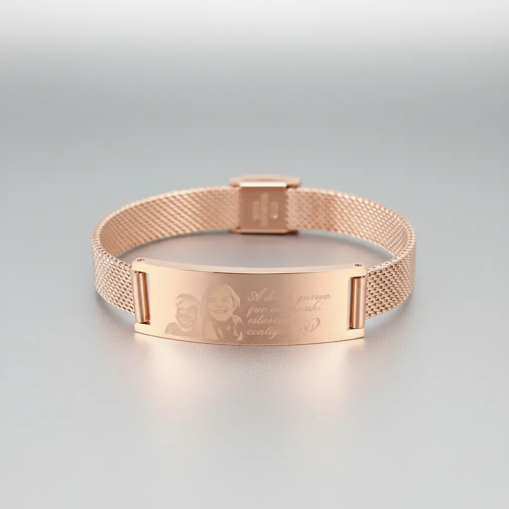 Brazalete dama malla ac. Inox deluxe plana 10mm c/placa rectangular ac. Inox. 14mm ajustable