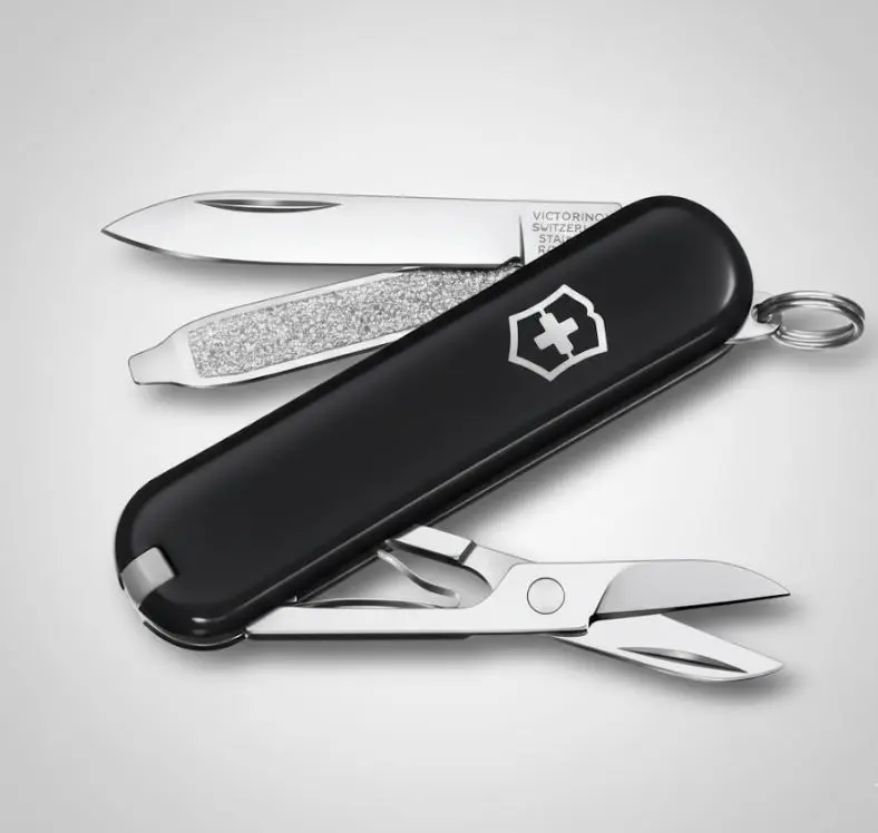 Navaja Victorinox Llavero pequena Negra Classic SD 0.6223.3G Personalizado