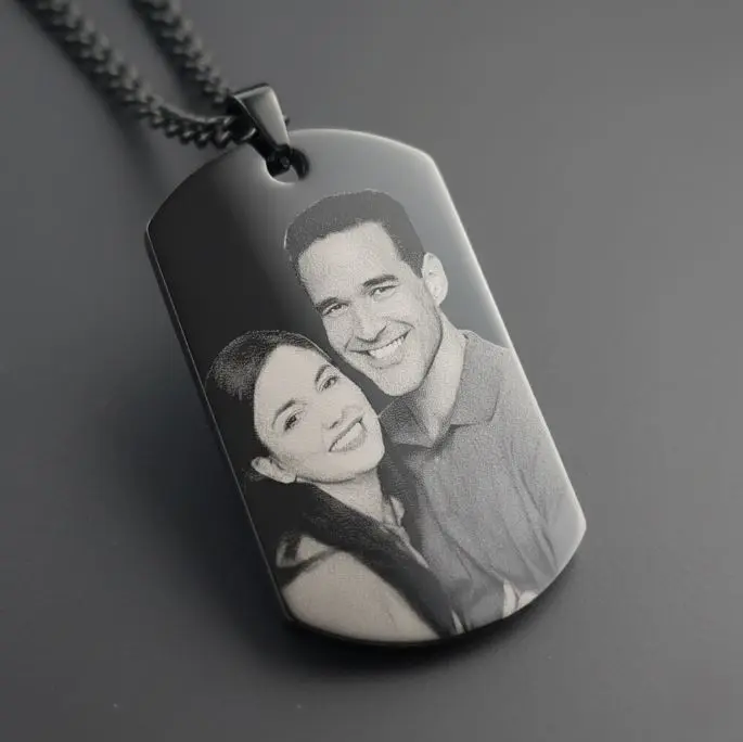 Cadena con Dije militar pulido espejo Ac. inox Grande 45mm