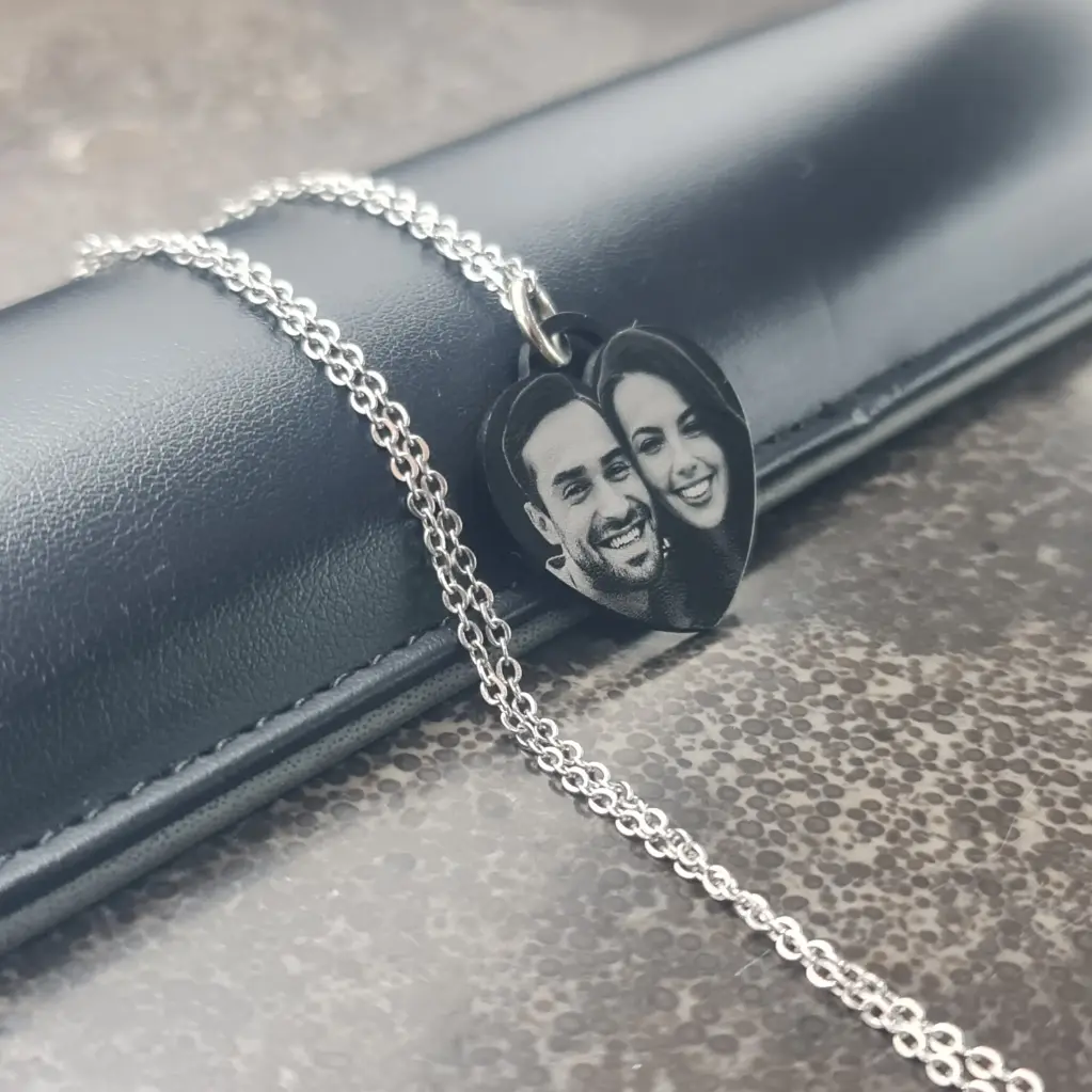 Cadena con Dije Corazon Tiffany pulido espejo ac. Inox mediano 25mm