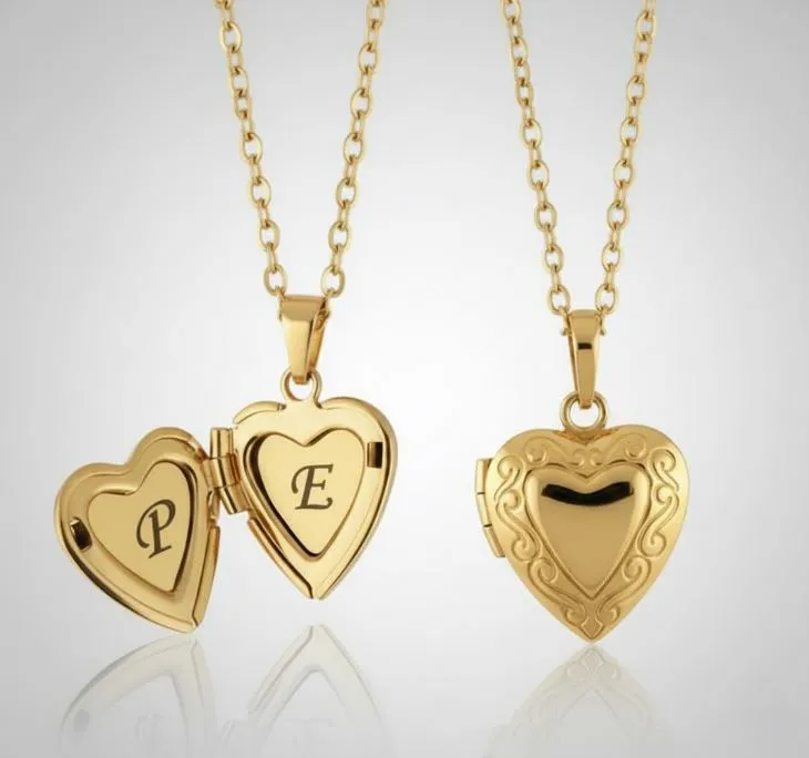 [X-REAX-006DR-01] Cadena con Relicario ac. Inox. Mini-corazon con diseño estampado basic dorado 13mm