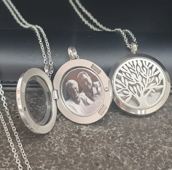 [X-REAX-013PT-01] Cadena con Relicario ac. Inox. Arbol de la Vida redondo plateado grande 30mm