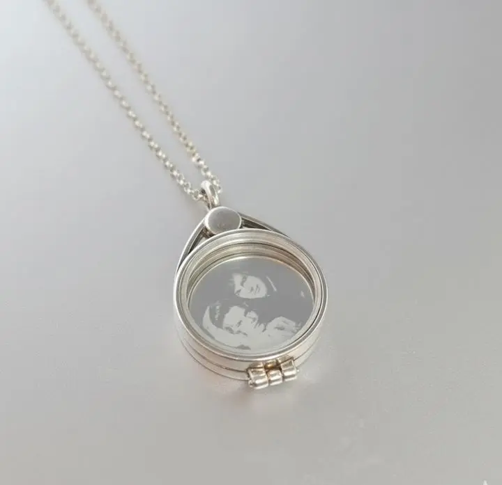 Cadena con Relicario Plata 9.25 redondo con cristal flotante tipo magnetico 19mm 