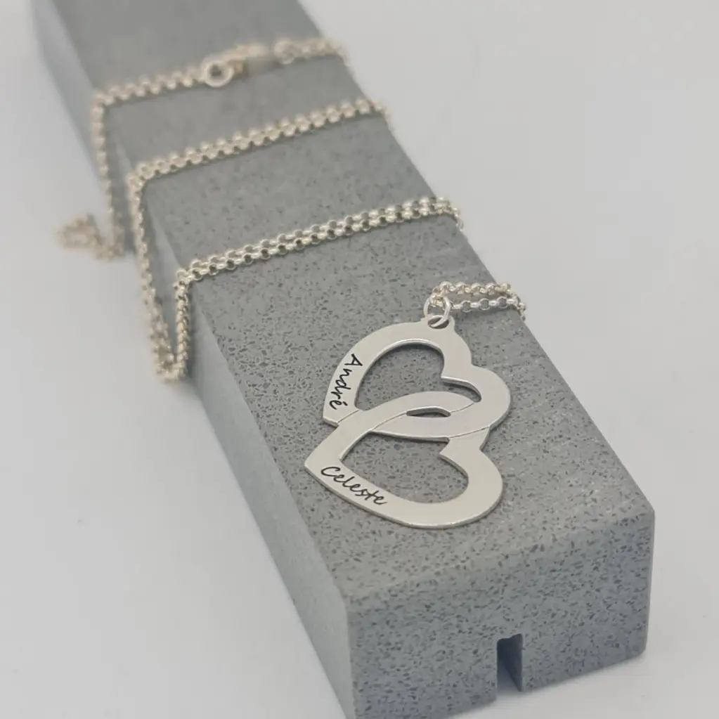 Cadena con Dije 2 Corazón Entrelazado pulido espejo de plata 9.25