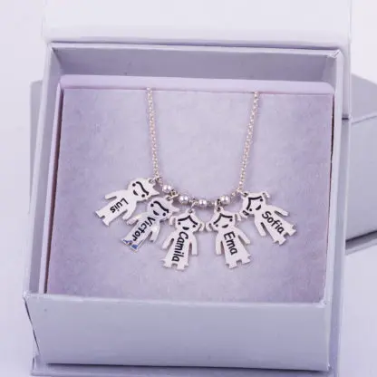 [X-CAPL-005PT-01] Cadena con Dijes niño(a) de Plata 9.25 solido (Sin cadena, 1)