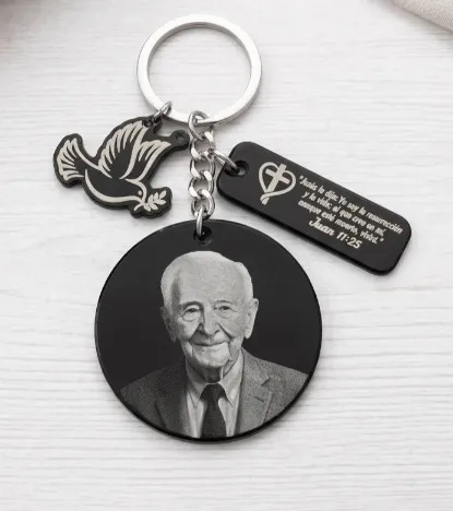 Llavero memorial de novenario en acrilico negro personalizado